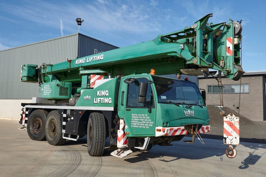 UK crane inspections for used mobile and crawler cranes